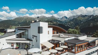 (c)_LeiterMichael_Stüberl_Terasse-1