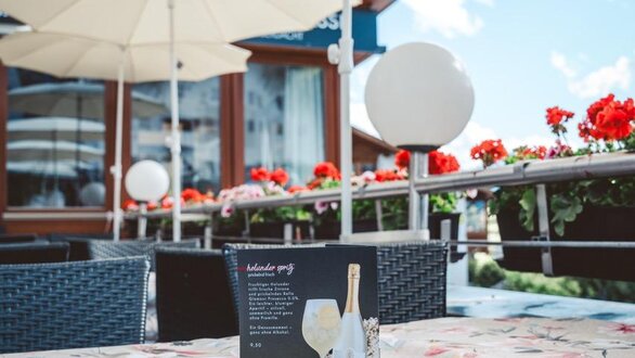 Groß ((c)_LeiterMichael_Stüberl_Terasse-19)