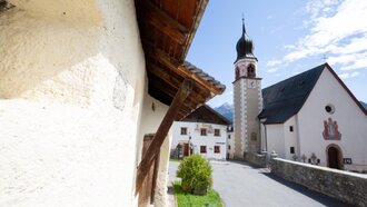 Kirche zum HL. Johannes und Hl. Sebastian | © ©Serfaus-Fiss-Ladis Marketing GmbH_Andreas Kirschn Kirche zum HL. Johannes und Hl. Sebastian | © ©Serfaus-Fiss-Ladis Marketing GmbH_Andreas Kirschn