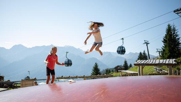 Trampolin