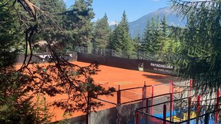 Tennis court