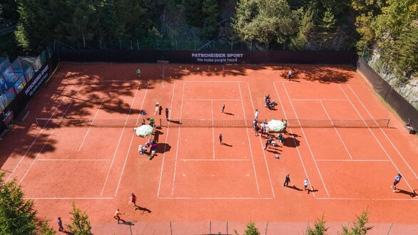 Tennis court